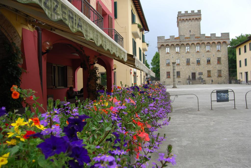 Albergo Ristorante La Rocca Firenzuola Exterior foto