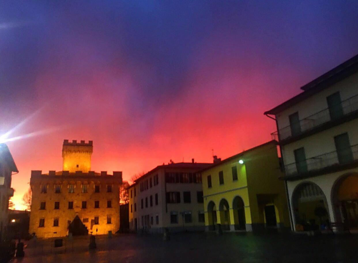 Albergo Ristorante La Rocca Firenzuola Exterior foto